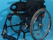 Scaun handicap din aluminiu / latime sezut 44 cm