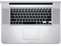 Apple MACBOOK PRO 17 inch i7 NOU 2.4 Ghz/4Gb/750GB GARANTIE!
