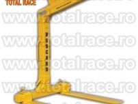 Furci macara cu sistem de echilibrare automata
