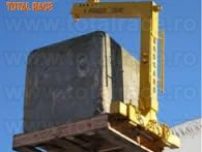 Dispozitiv ridicare cu furca pentru macara cu lame de 1200 mm