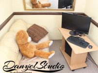 Vino in echipa Danyel Studio!