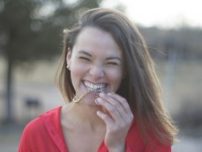 Conditii colaborare pentru videochat de acasa