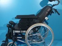 Scaun cu rotile - Carucior handicap rabatabil Invacare