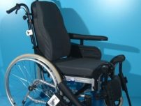 Scaun cu rotile - Carucior handicap rabatabil Invacare