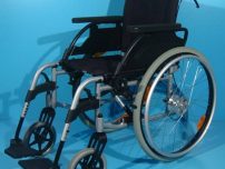 Scaun cu rotile second hand Breezy / latime sezut 41 cm