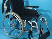 Scaun cu rotile handicap second hand B+B /44 cm