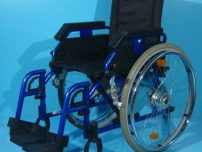 Scaun cu rotile handicap second hand B+B / 37 cm