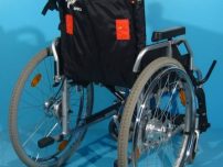 Rulant pentru handicap - latime sezut 41 cm