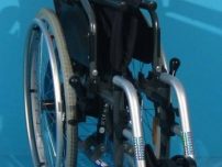 Rulant invalizi second hand Handicare / latime sezut 42 cm