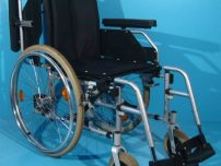 Rulant care suporta 120 kg Dietz / latime sezut 38 cm