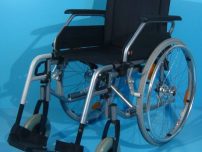 Scaun cu rotile din otel