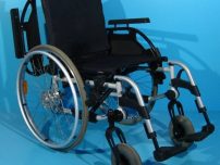 Oferta la carucior handicap din aluminiu Breezy / 45 cm