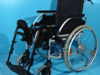 Fotoliu pentru persoane cu dizabilitati second hand Breezy