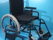 Scaune handicap care suporta peste 200kg