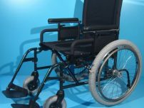 Scaune handicap care suporta peste 200kg