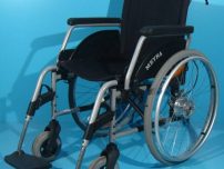 Fotoliu rulant pentru handicap second hand- sezutul 45 cm