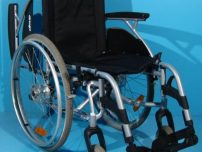 Scaun rulant cu latimea de 39 la sezut