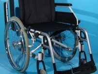 Rulant handicap la oferta B+B / latime sezut 45 cm