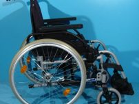 Scaun cu rotile handicap redus Breezy / latime sezut 48 cm