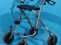 Cadru de mers cu roti second hand Drive