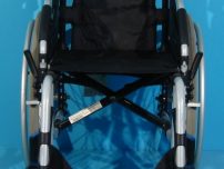 Oferim scaun handicap second hand Invacare / 38 cm