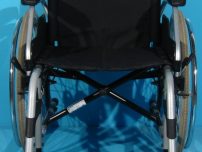 Oferta fotoliu cu rotile pentru handicap second hand
