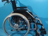 Oferta fotoliu cu rotile pentru handicap second hand