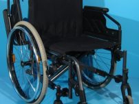 Scaun cu rotile cu un singur suport picior din aluminiu Sopur