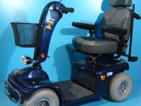 Scuter electric handicap pentru invalizi Shoprider Deluxe