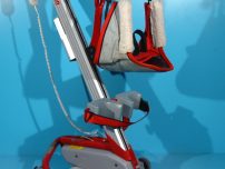 Macara pentru ridicarea si transportul pacientilor Molift Quick