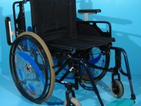 Carucior handicap din aluminiu Otto Bock /sezut 52 cm