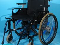 Carucior handicap din aluminiu Otto Bock /sezut 52 cm