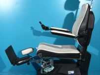 Carucior pentru interior folosit de pacient Suprema Bi-Power