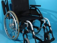 Carucior din aluminiu Breezy pentru handicap/ sezut 43 cm