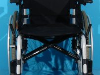 Scaun handicap second hand pliabil Invacare / sezut 42 cm