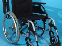 Carucior cu rotile (handicap)