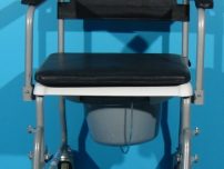 Scaun cu wc second hand/latime sezut 45 cm.