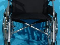 Scaun cu rotile second hand B+B/latime sezut 51 cm.