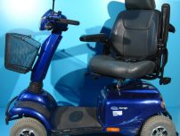 Scuter electric second hand Invacare Auriga.
