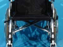 Scaun cu rotile second hand Dietz/latime sezut 48 cm.