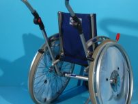 Scaun cu rotile second hand pentru copii/latime sezut 25 cm