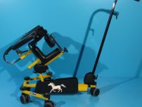 Premergator cu verticalizare pentru copii second hand R82 Pony.