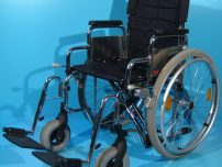 Scaun cu rotile second hand/latime sezut 280 cm