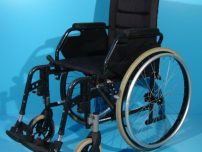 Scaun cu rotile second hand/latime sezut 40 cm