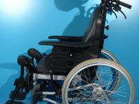Carucior handicap nepliabil second hand/latime sezut 42 cm