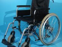 Carucior cu rotile second hand Invacare/latime sezut 45 cm