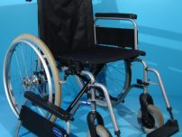 Carucior cu rotile second hand Invacare/latime sezut 45 cm