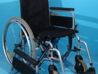 Scaun cu rotile Invacare second hand/40 cm.