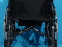 Scaun cu rotile second hand din aluminiu/45 cm