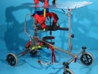 Premergator cu verticalizare pentru copii/ second hand.